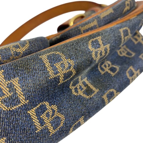 VTG Dooney Bourke Signature Small Denim Leather Trim Banana Shoulder Bag Purse - Picture 3 of 14